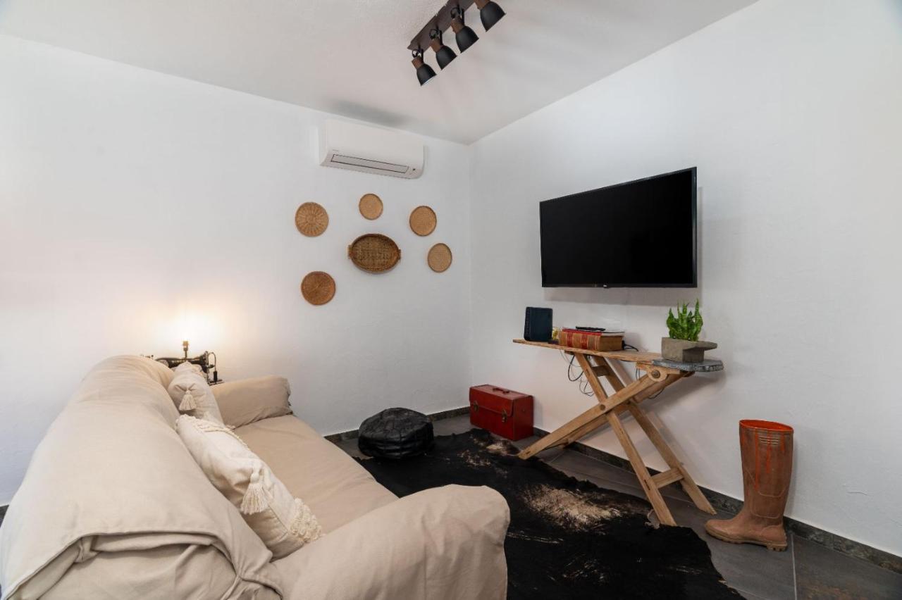 Casa Estábulo- Cozy Rustic Farmhouse LOFT TOURO Estômbar Exterior foto